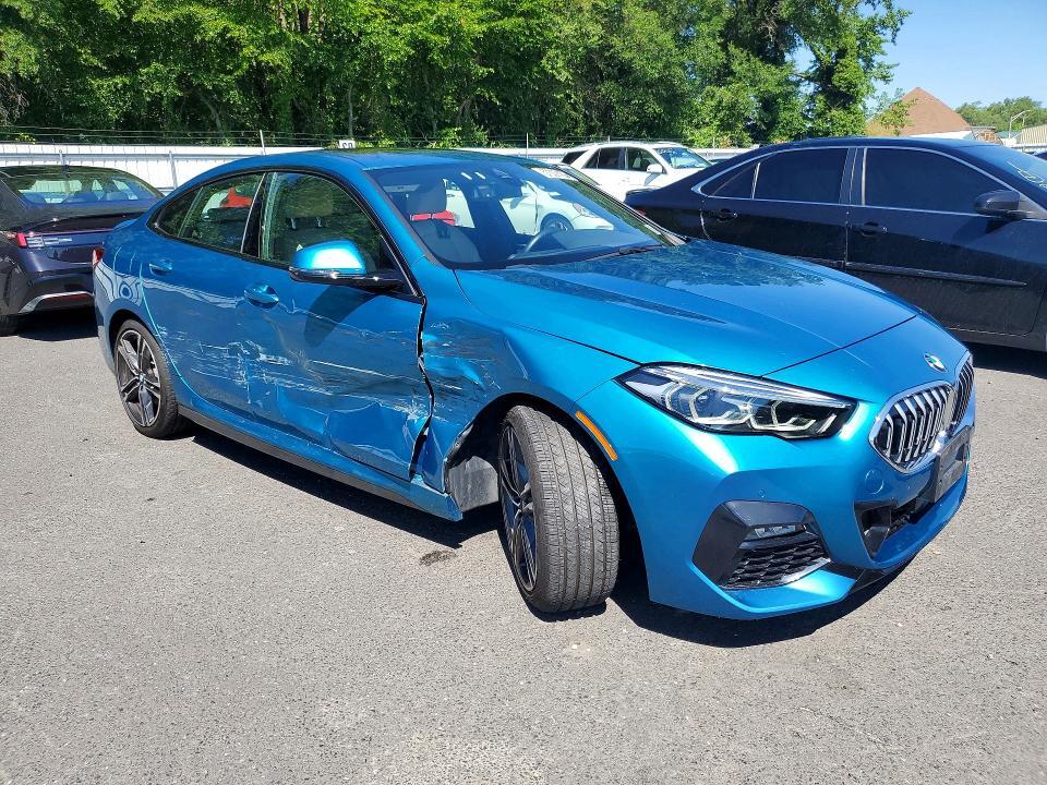 2024 BMW 228XI — Фото 4 из 12