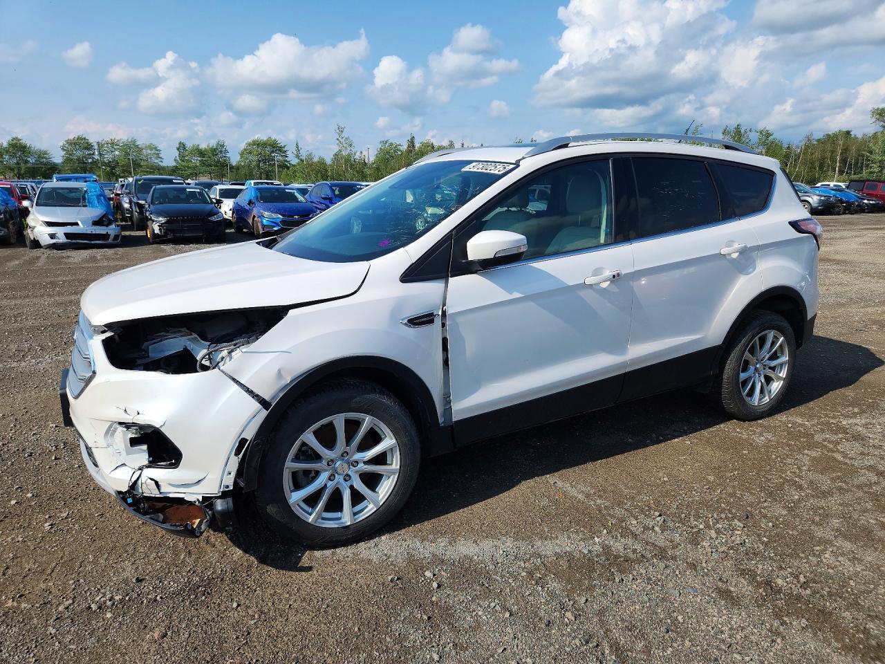 1FMCU9J98HUB69640 2017 FORD ESCAPE photo no. 1