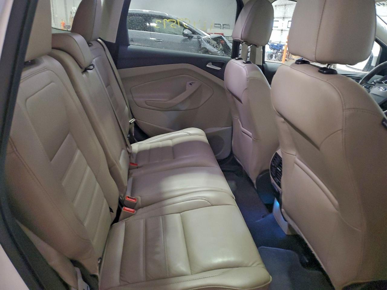 1FMCU9J98HUB69640 2017 FORD ESCAPE photo no. 11