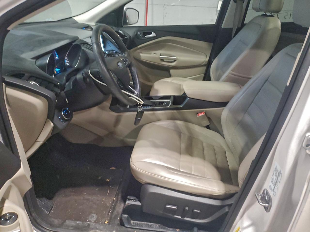 1FMCU9J98HUB69640 2017 FORD ESCAPE photo no. 7