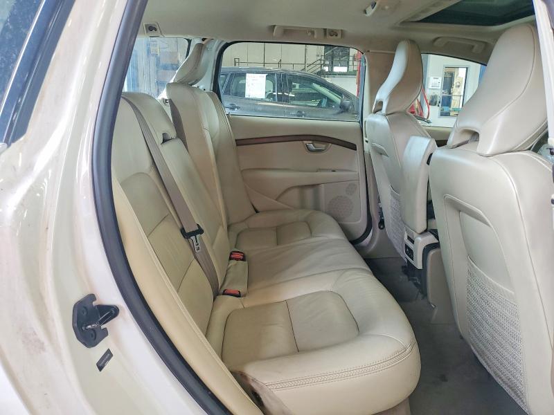2010 VOLVO XC70 3.2 — Фото 10 из 13