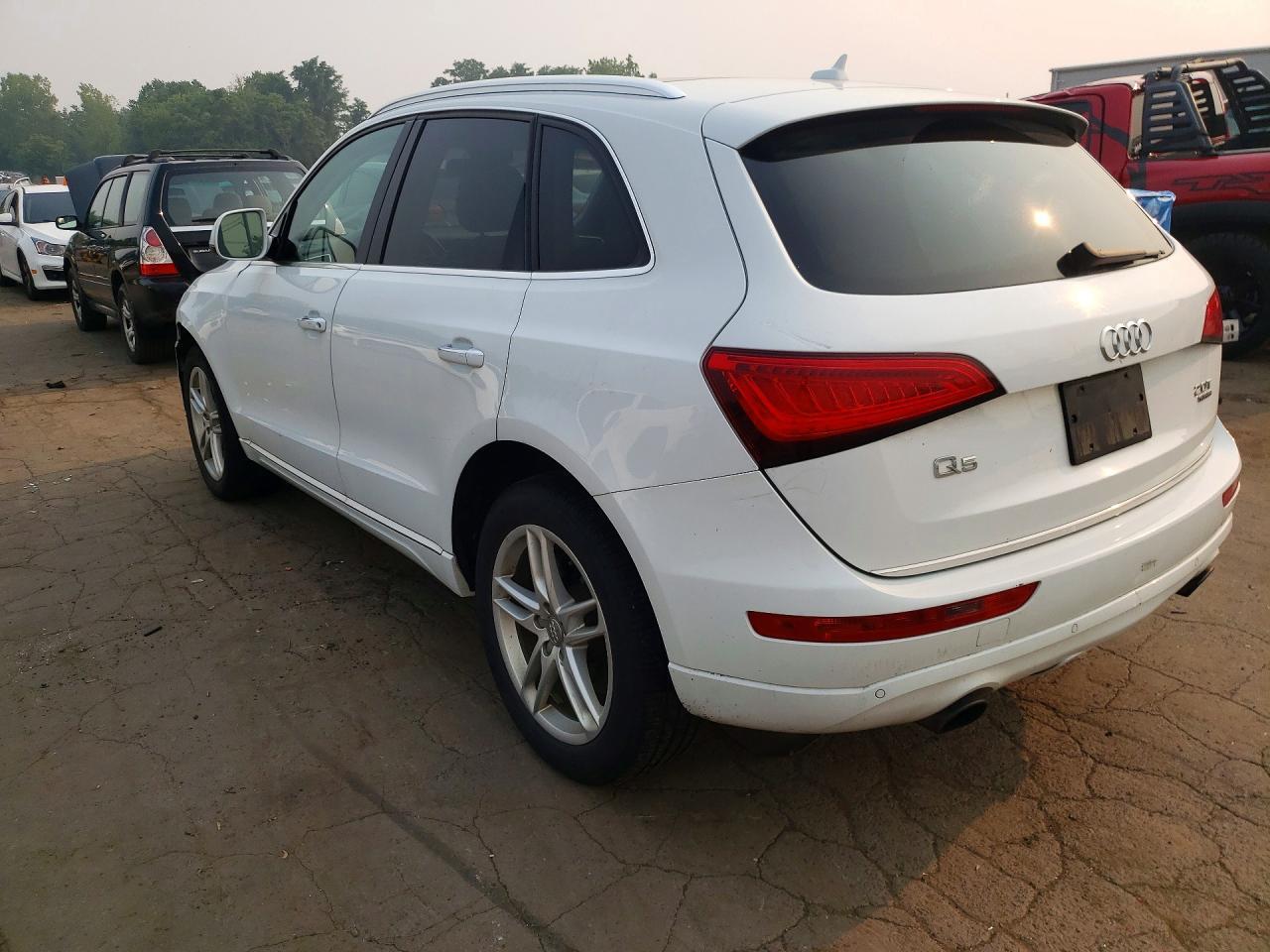 WA1L2AFP8HA013046 2017 AUDI Q5 photo no. 2