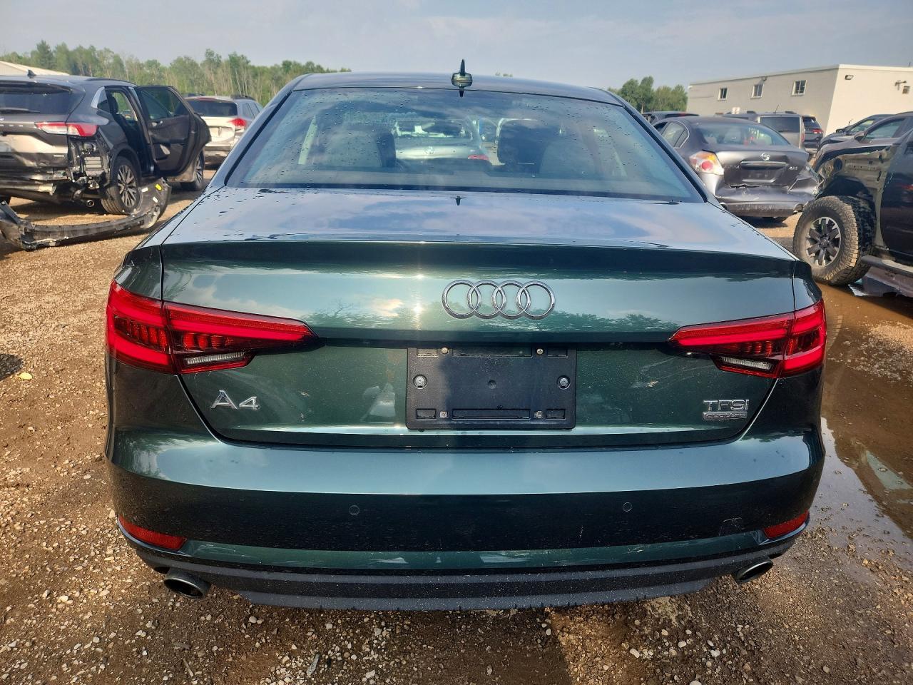 2017 AUDI A4 PREMIUM — Фото 6 из 12