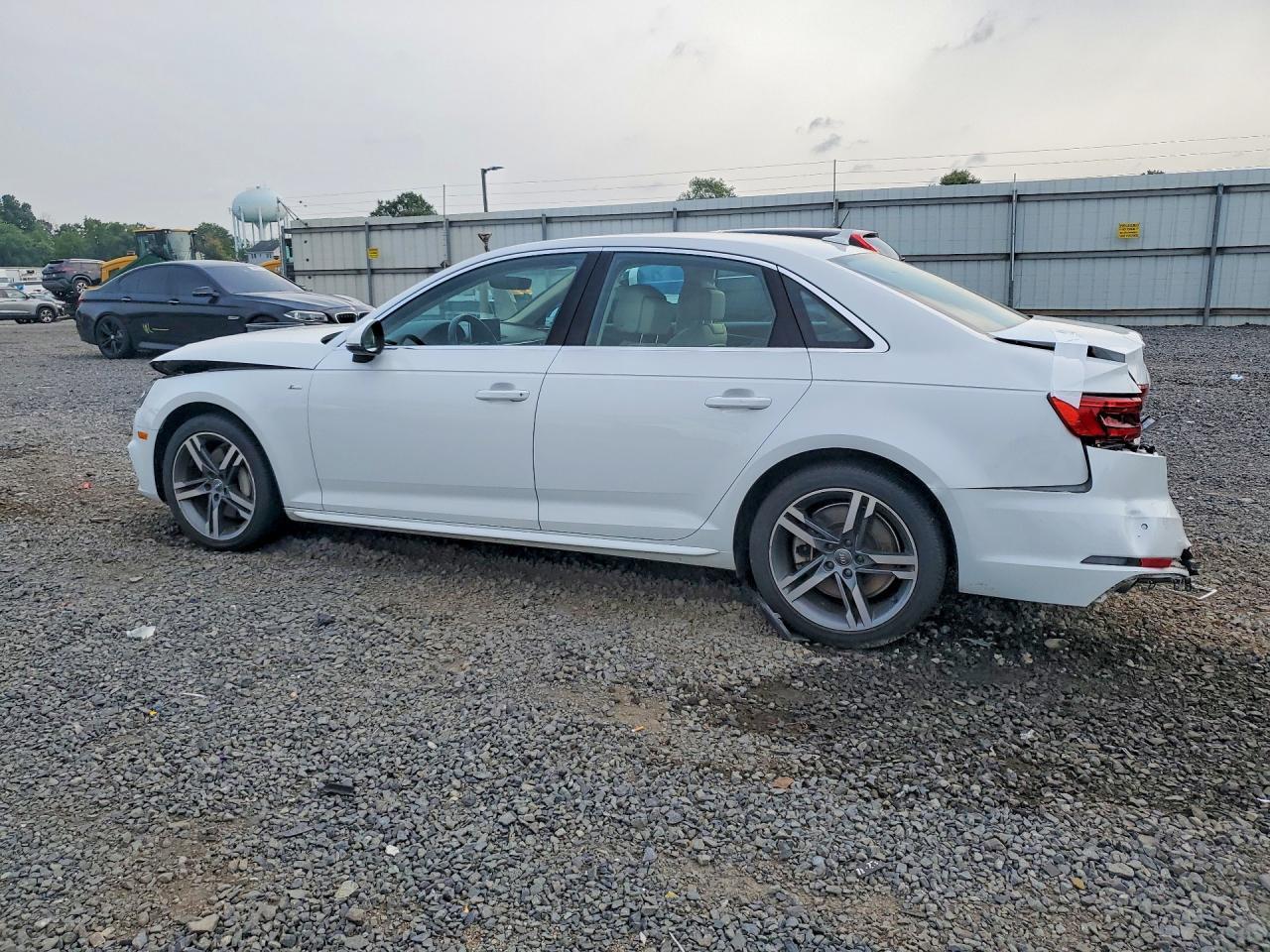 2017 AUDI A4 PREMIUM PLUS — Фото 2 из 12