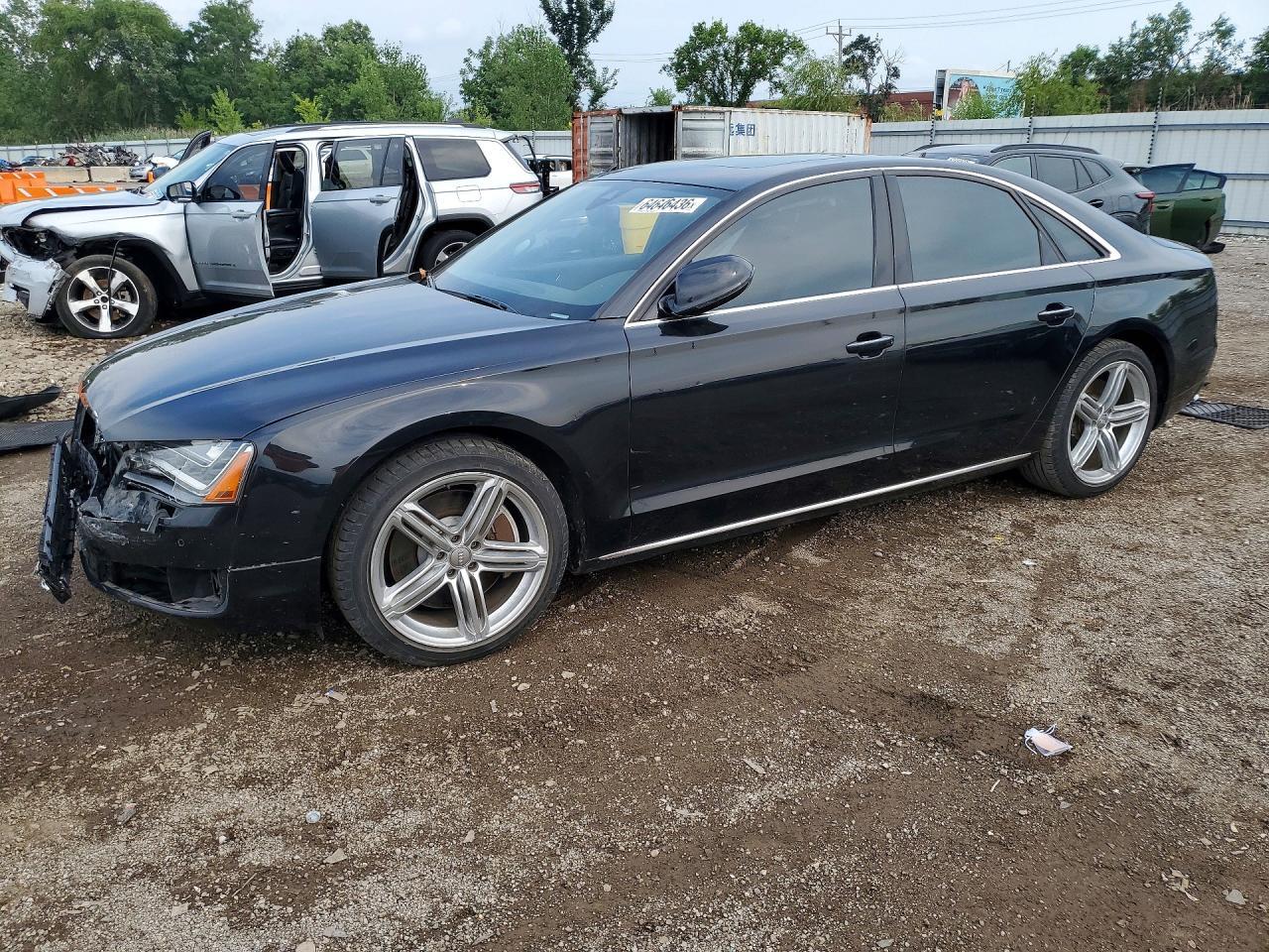 2011 AUDI A8 WAUAVAFD3BN014645