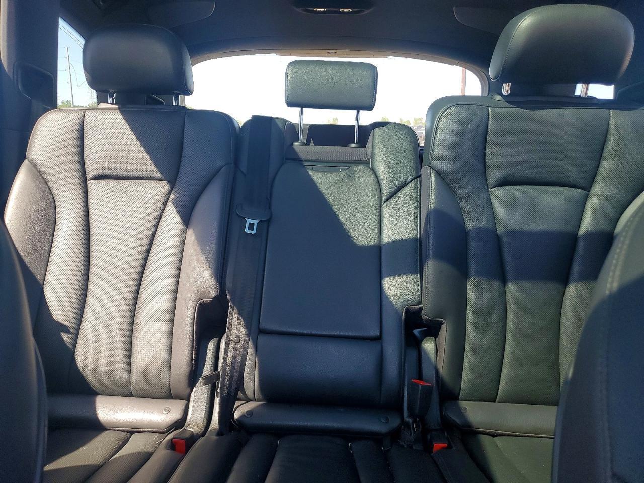 2017 AUDI Q7 PRESTIGE — Фото 10 из 13