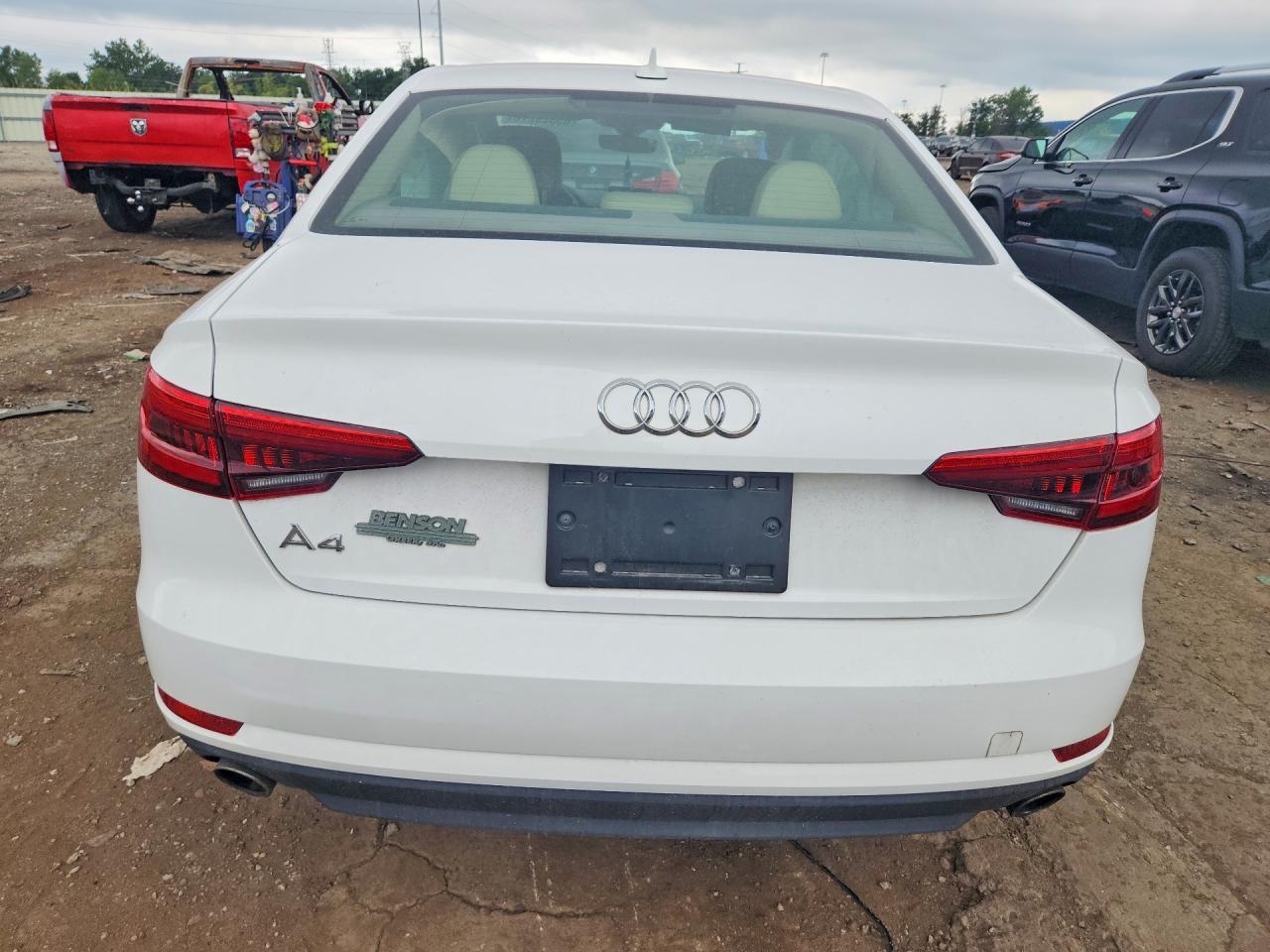 2017 AUDI A4 PREMIUM — Фото 6 из 12