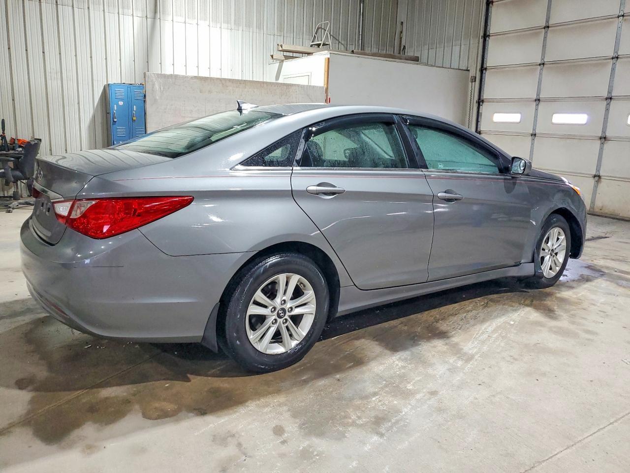 2013 HYUNDAI SONATA GLS — Фото 3 из 12