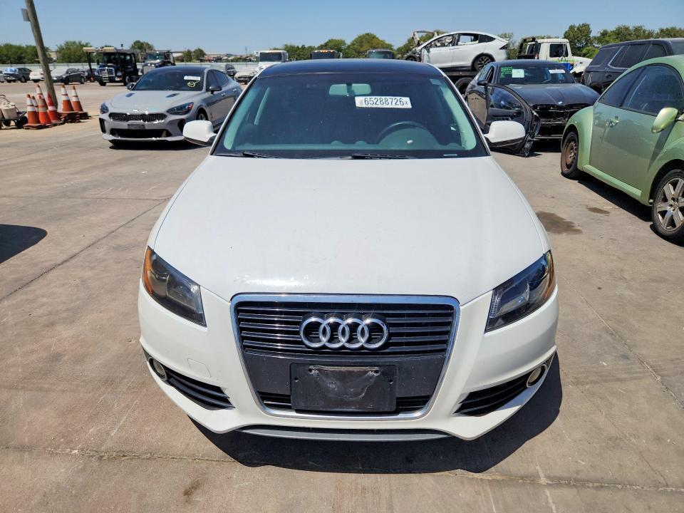 WAUKJAFM0BA123703 2011 AUDI A3 photo no. 5