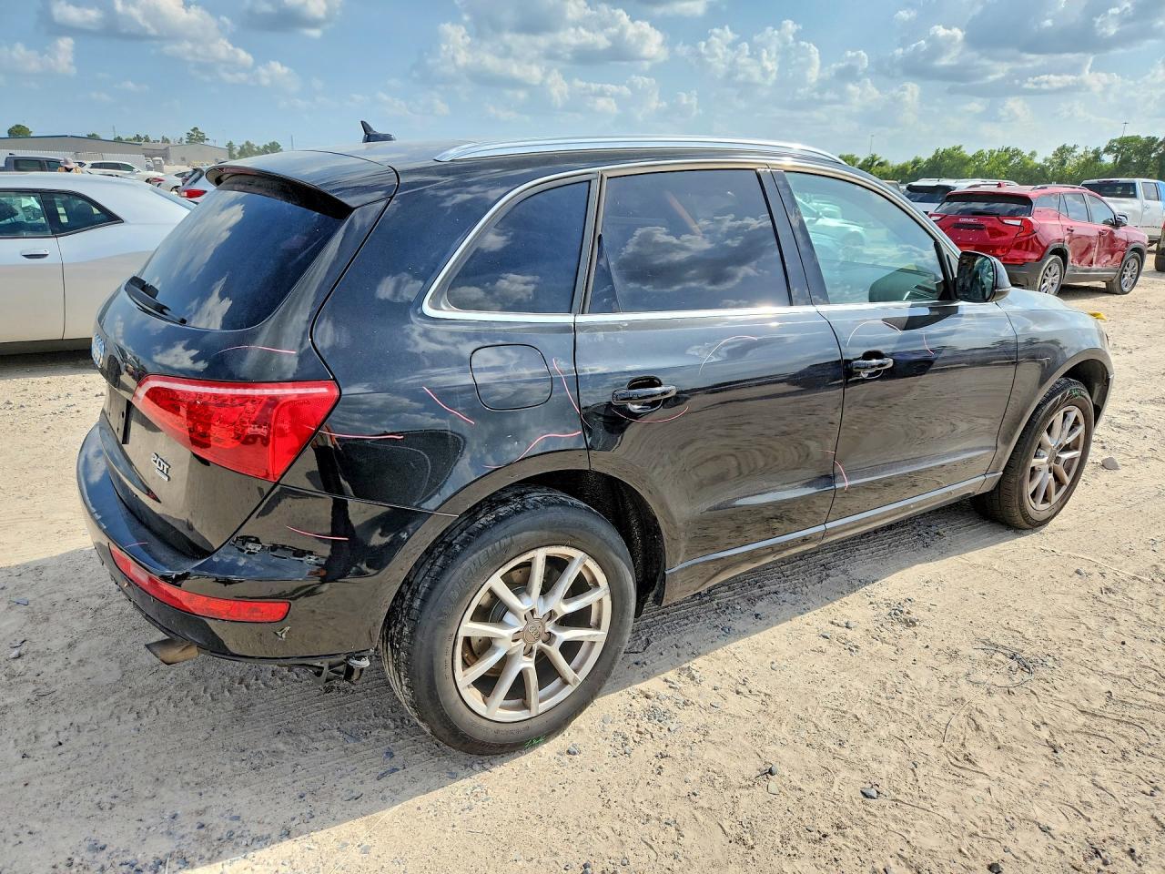 2011 AUDI Q5 PREMIUM — Фото 3 из 12