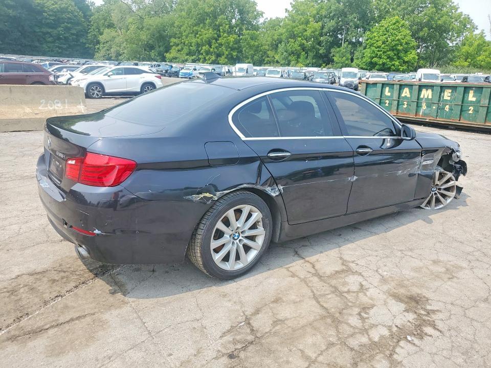 2011 BMW 535 XI — Фото 3 из 12