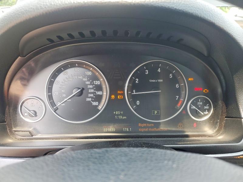 2011 BMW 535 XI — Фото 9 из 12