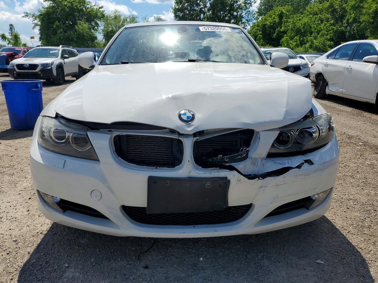 2011 BMW 328 XI — Фото 5 из 12
