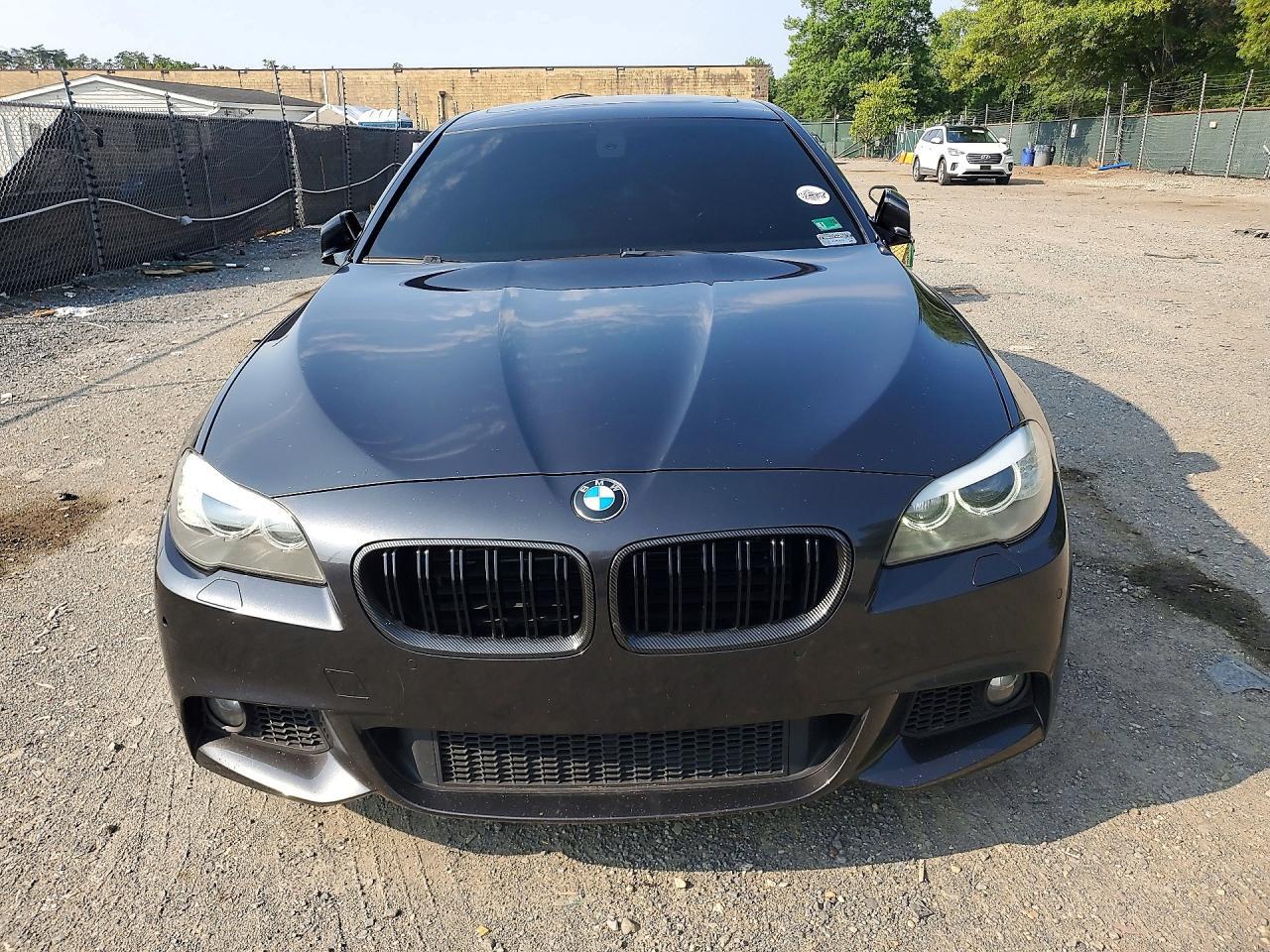 2011 BMW 550 XI — Фото 5 из 12