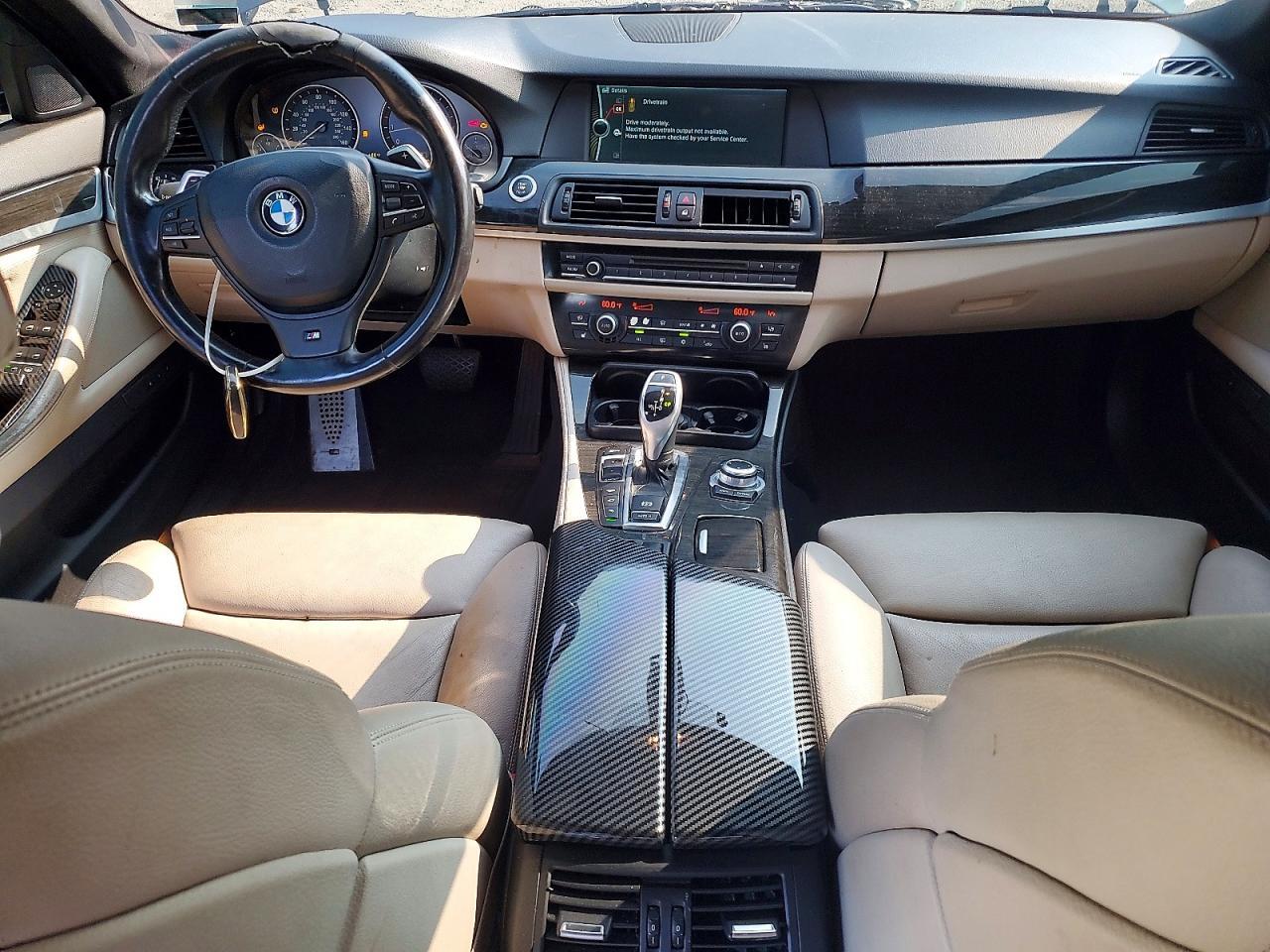 2011 BMW 550 XI — Фото 8 из 12