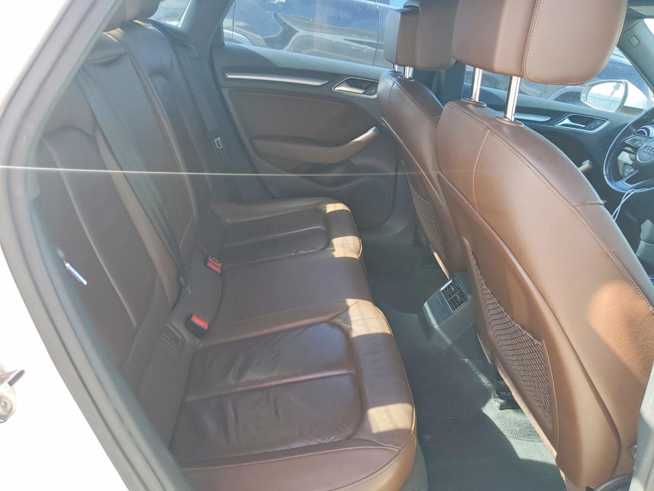 2017 AUDI A3 PREMIUM — Фото 10 из 12