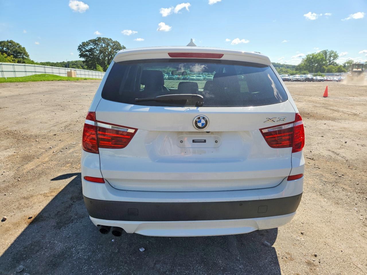 2011 BMW X3 XDRIVE28I — Фото 6 из 13