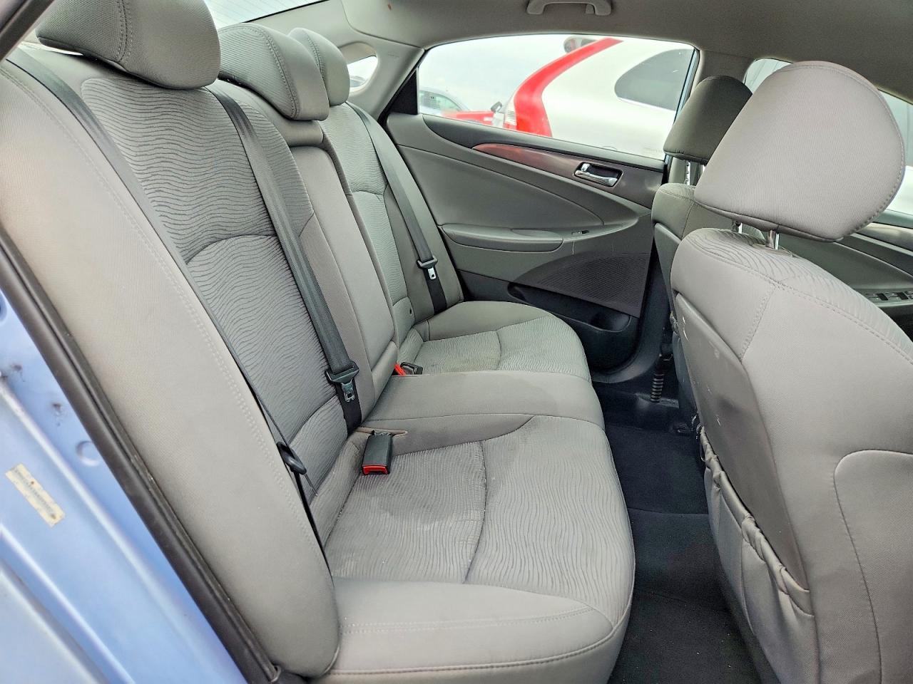 2013 HYUNDAI SONATA HYBRID — Фото 10 из 12