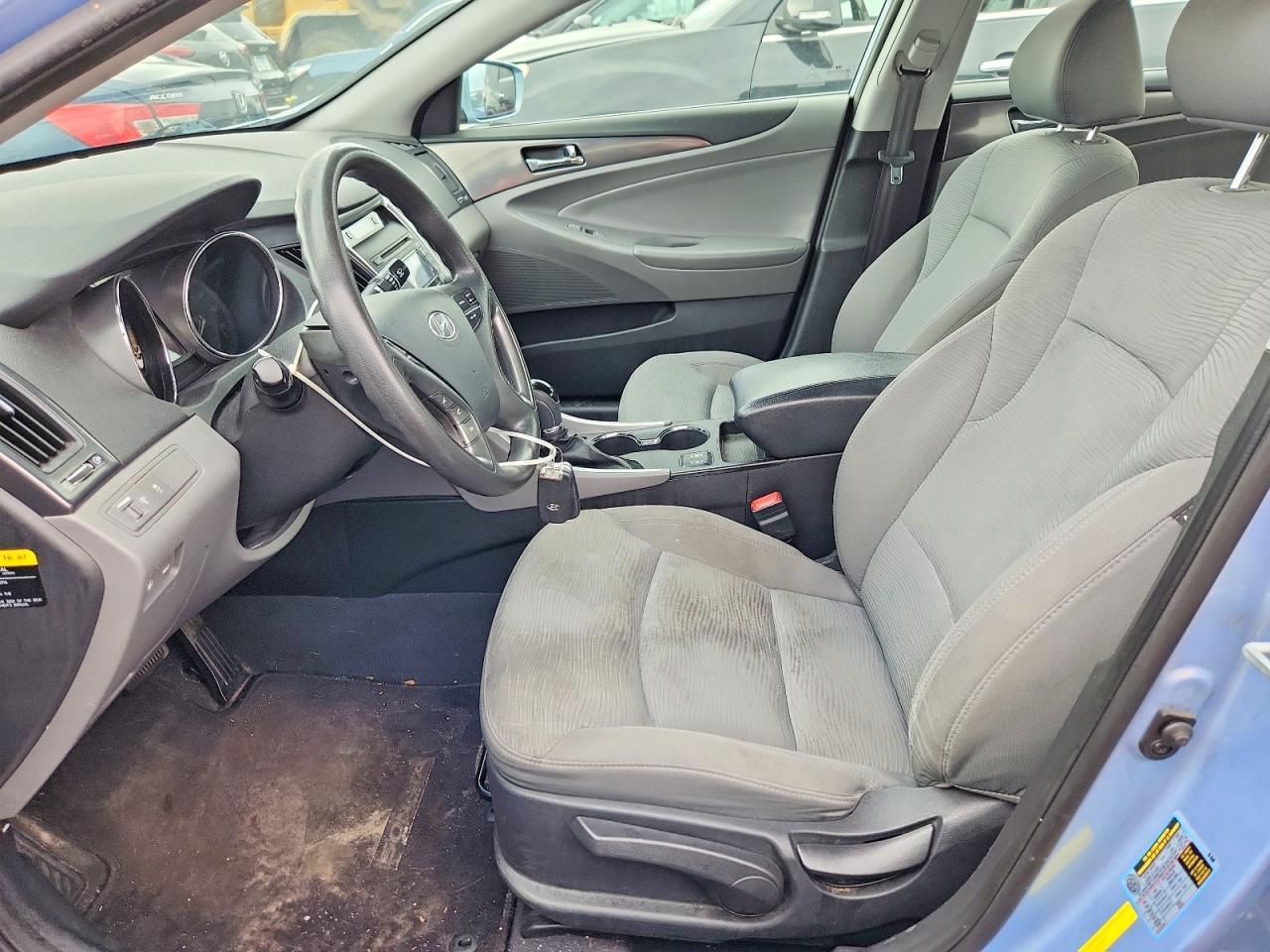 2013 HYUNDAI SONATA HYBRID — Фото 7 из 12