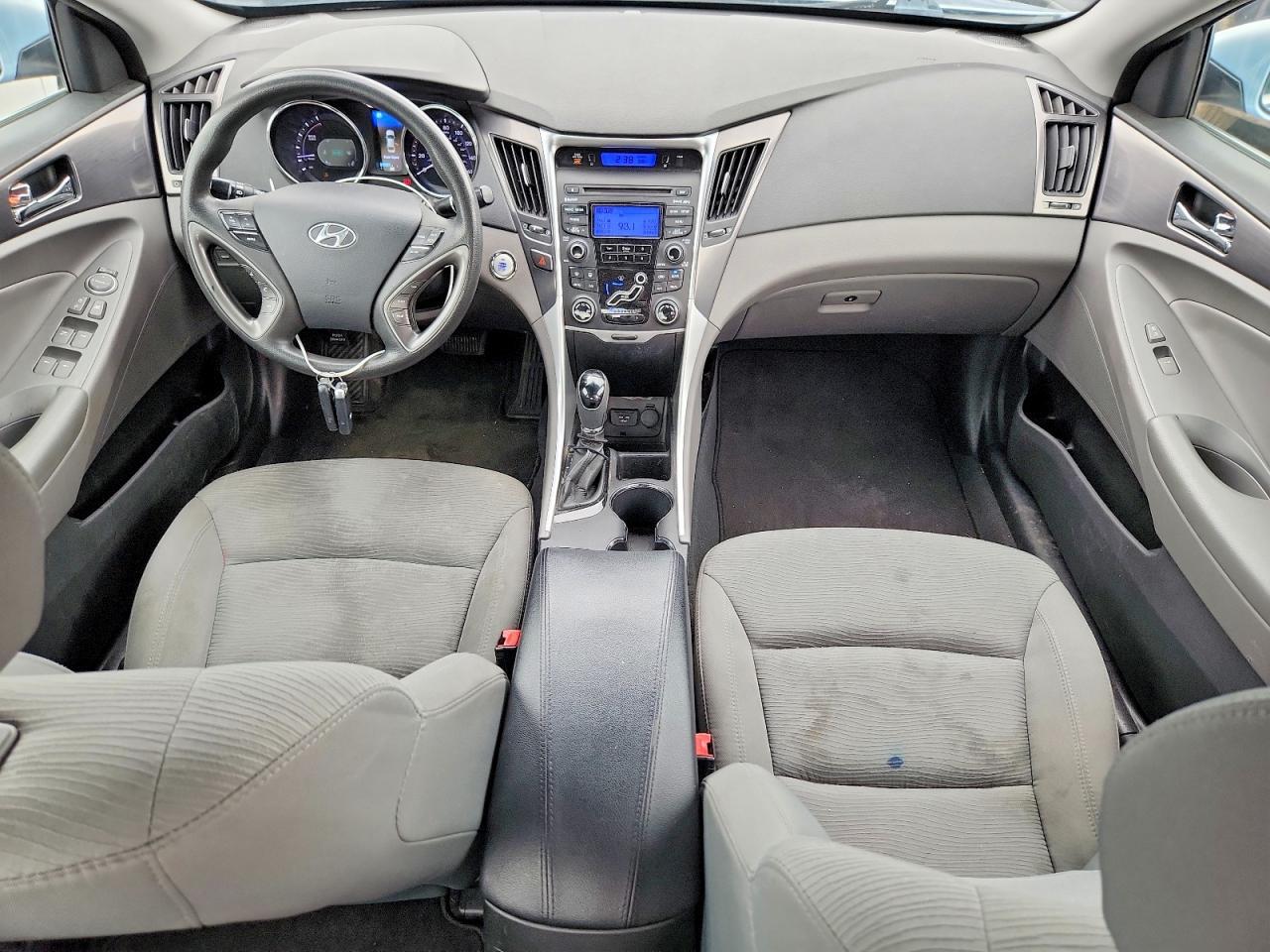 2013 HYUNDAI SONATA HYBRID — Фото 8 из 12