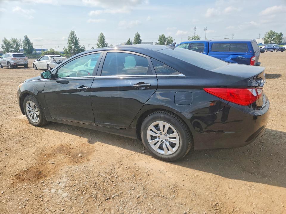 5NPEB4AC3DH665600 2013 HYUNDAI SONATA photo no. 2