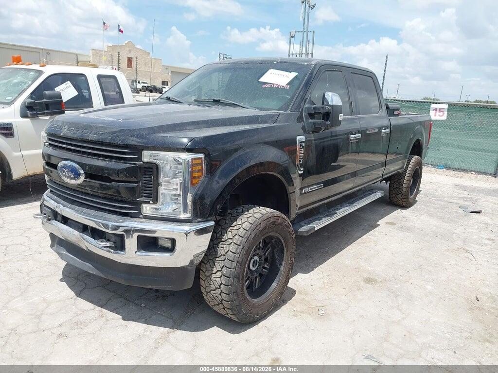 1FT8W3BT3JEB49436 2018 FORD F-350 photo no. 2