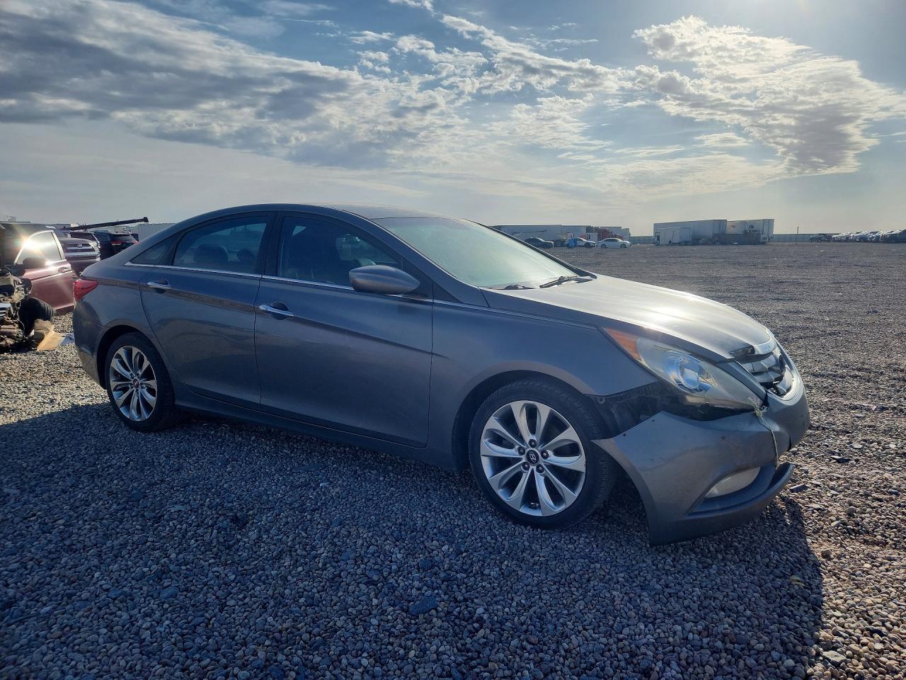 2013 HYUNDAI SONATA SE — Фото 4 из 13
