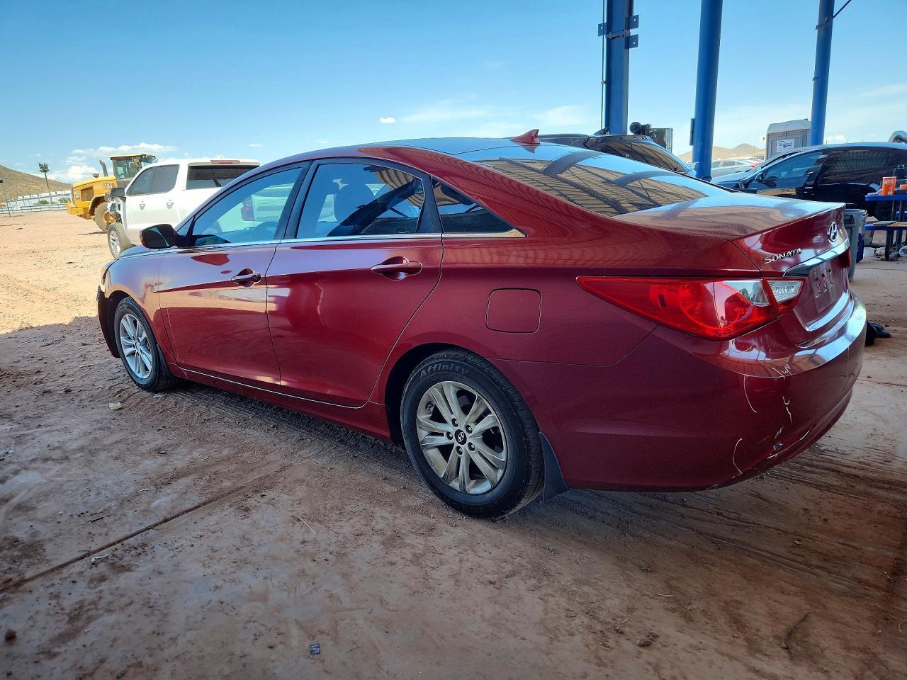2013 HYUNDAI SONATA GLS — Фото 2 из 12