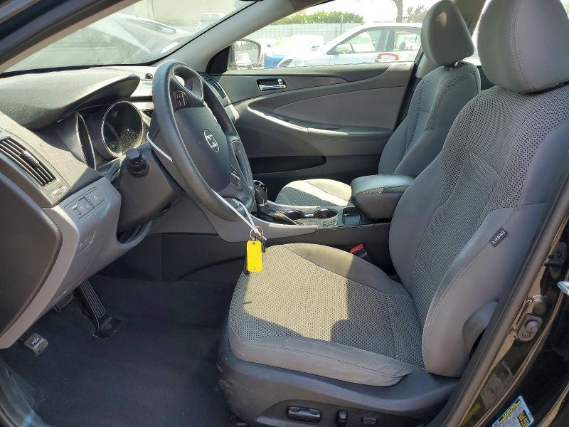 2013 HYUNDAI SONATA GLS — Фото 7 из 12