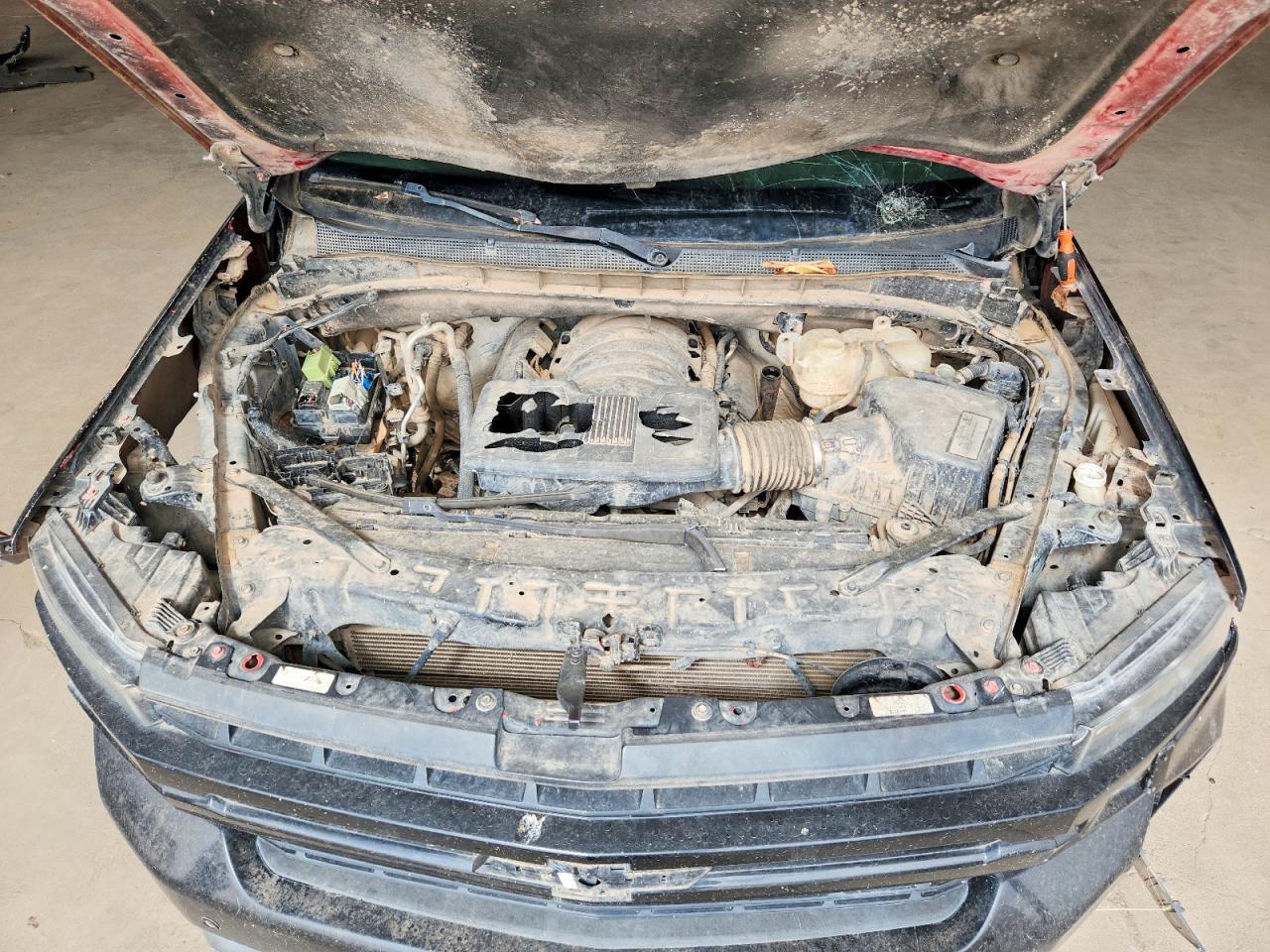 2021 CHEVROLET SUBURBAN K1500 LT — Фото 12 из 13