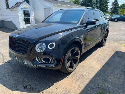2017 BENTLEY BENTAYGA SJAAC2ZV4HC016056