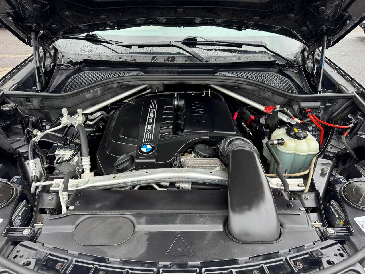 5UXKR0C58H0V66990 2017 BMW X5 photo no. 10