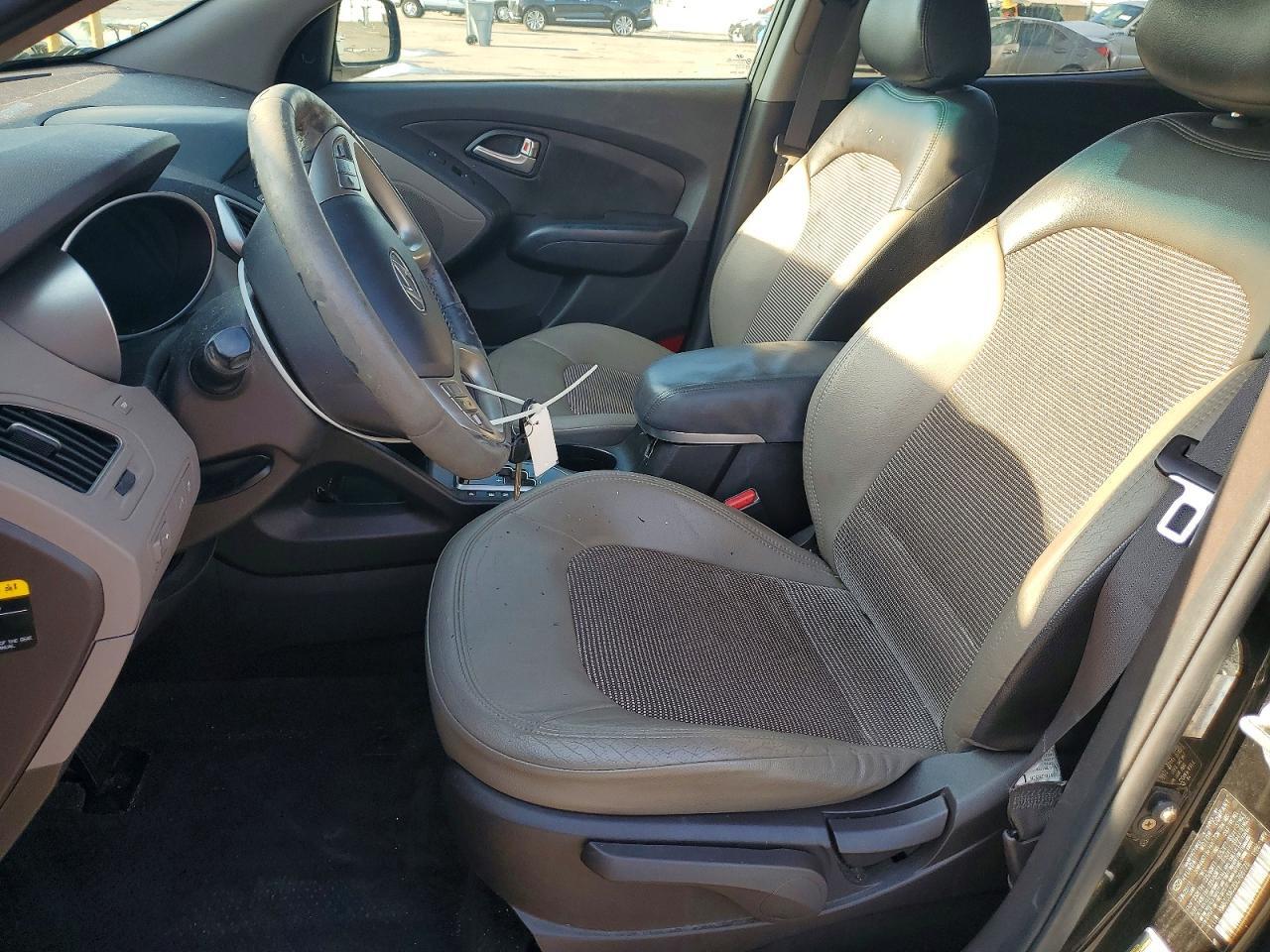 2013 HYUNDAI TUCSON GLS — Фото 7 из 13