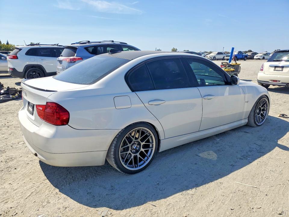 2011 BMW 335 D — Фото 3 из 12