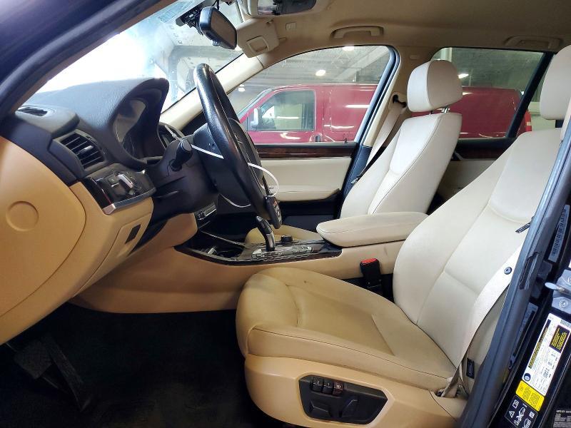 2017 BMW X3 XDRIVE28I — Фото 7 из 13