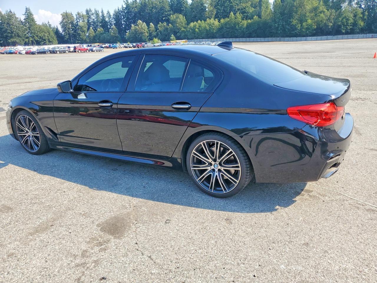 2017 BMW 540 XI — Фото 2 из 13
