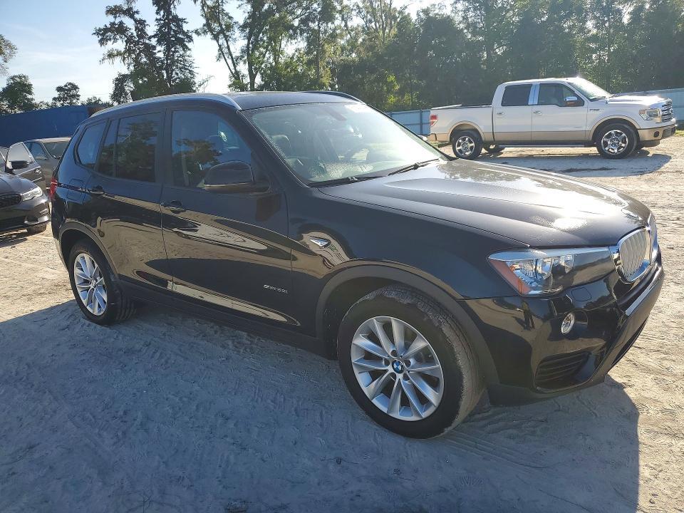 2017 BMW X3 SDRIVE28I — Фото 4 из 12