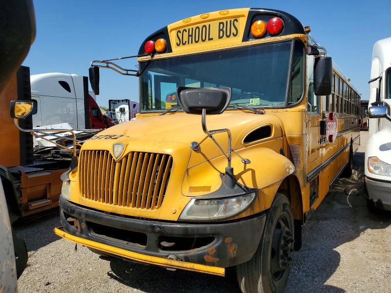 2013 IC CORPORATION CE SERIES SCHOOL - SCHOOL BUS — Фото 2 из 10