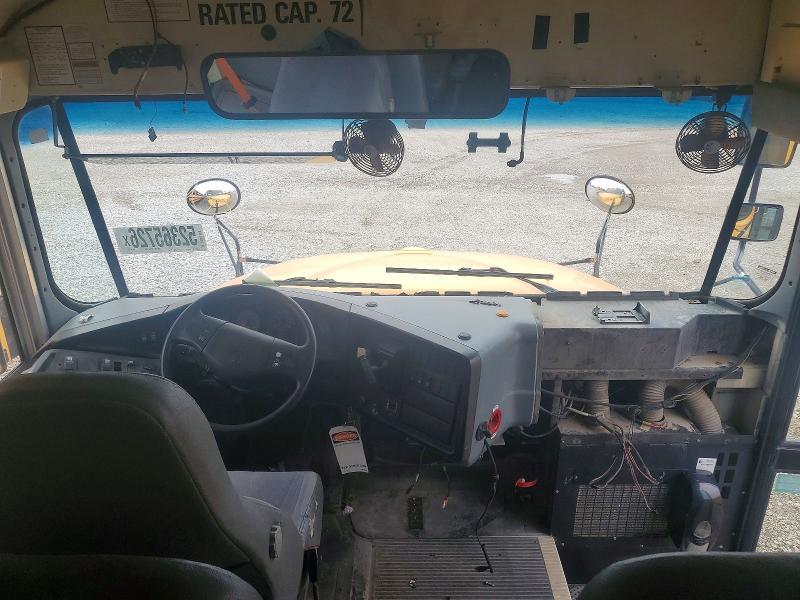 2013 IC CORPORATION CE SERIES SCHOOL - SCHOOL BUS — Фото 5 из 10