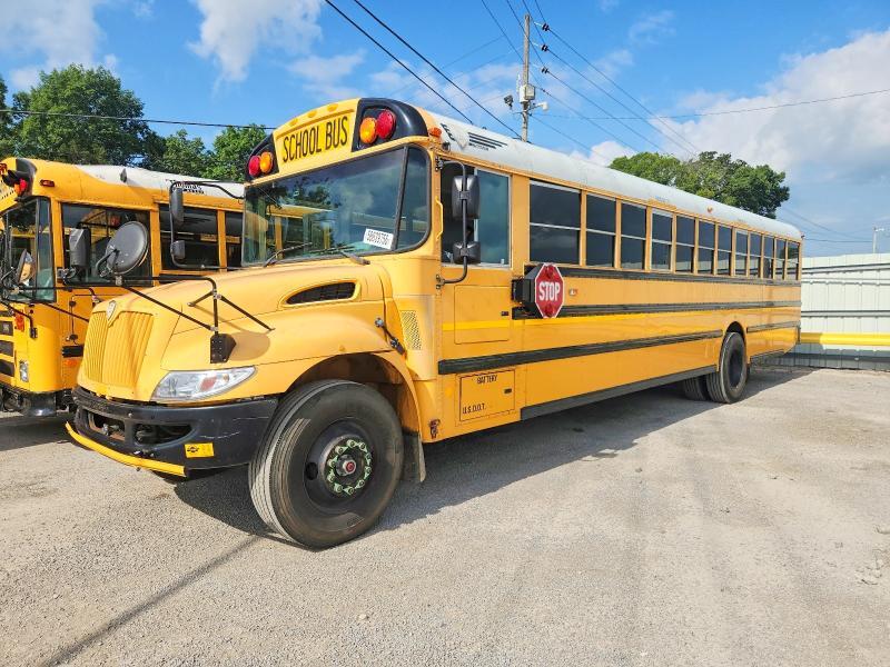2013 IC CORPORATION CE SERIES SCHOOL - SCHOOL BUS — Фото 2 из 10