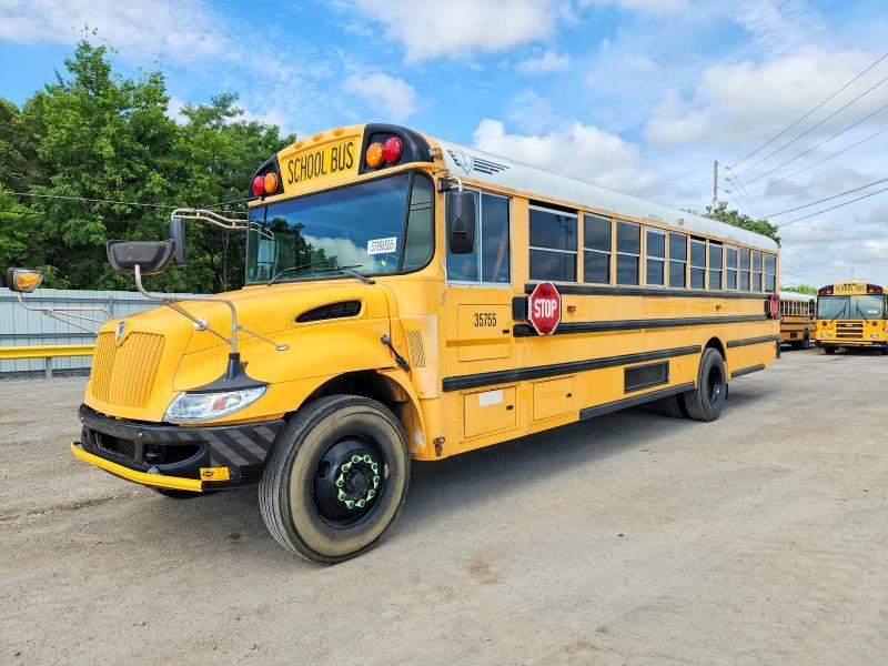 2013 IC CORPORATION CE SERIES SCHOOL - SCHOOL BUS — Фото 2 из 10