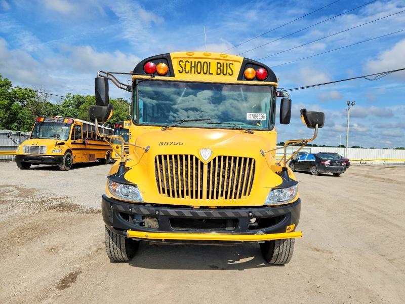 2013 IC CORPORATION CE SERIES SCHOOL - SCHOOL BUS — Фото 9 из 10
