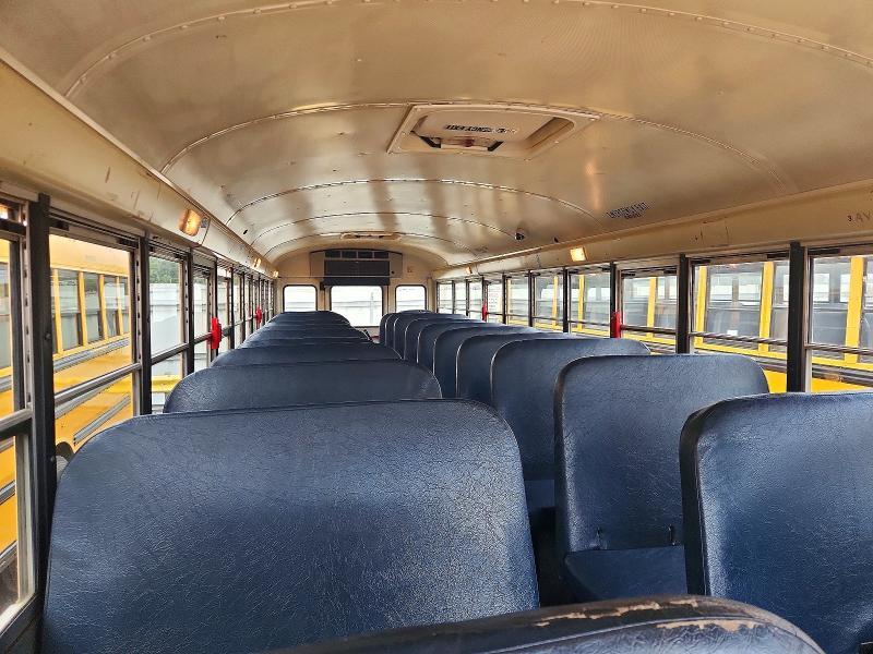 2013 IC CORPORATION CE SERIES SCHOOL - SCHOOL BUS — Фото 6 из 10