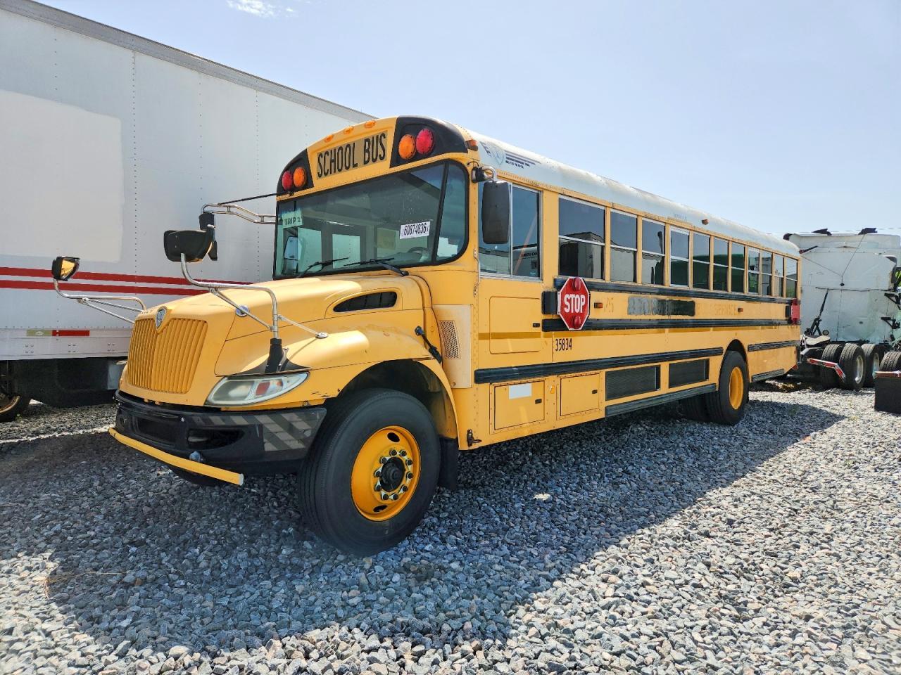 2013 IC CORPORATION CE SERIES SCHOOL - SCHOOL BUS — Фото 2 из 10