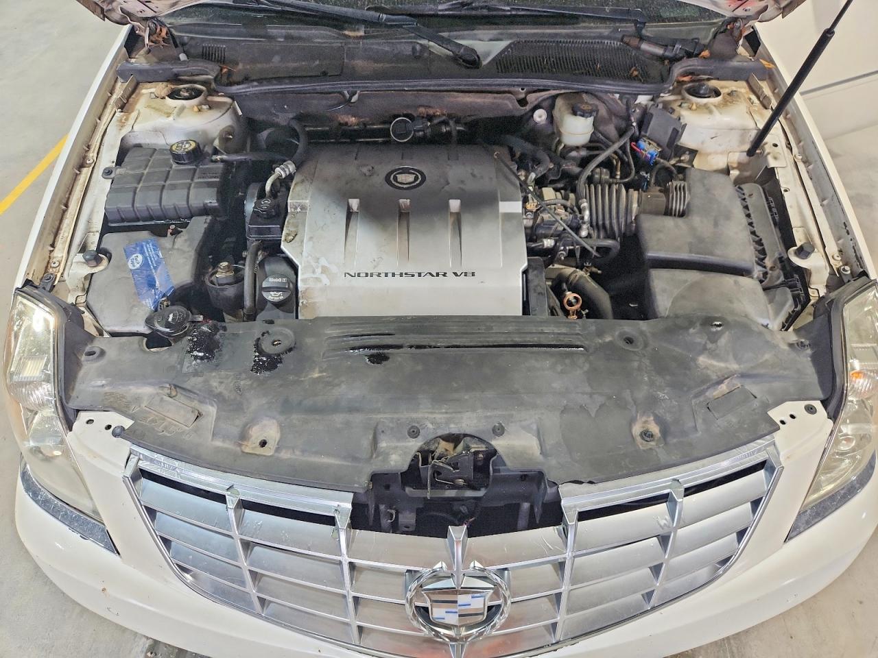 1G6KH5E67BU110960 2011 CADILLAC DTS photo no. 11
