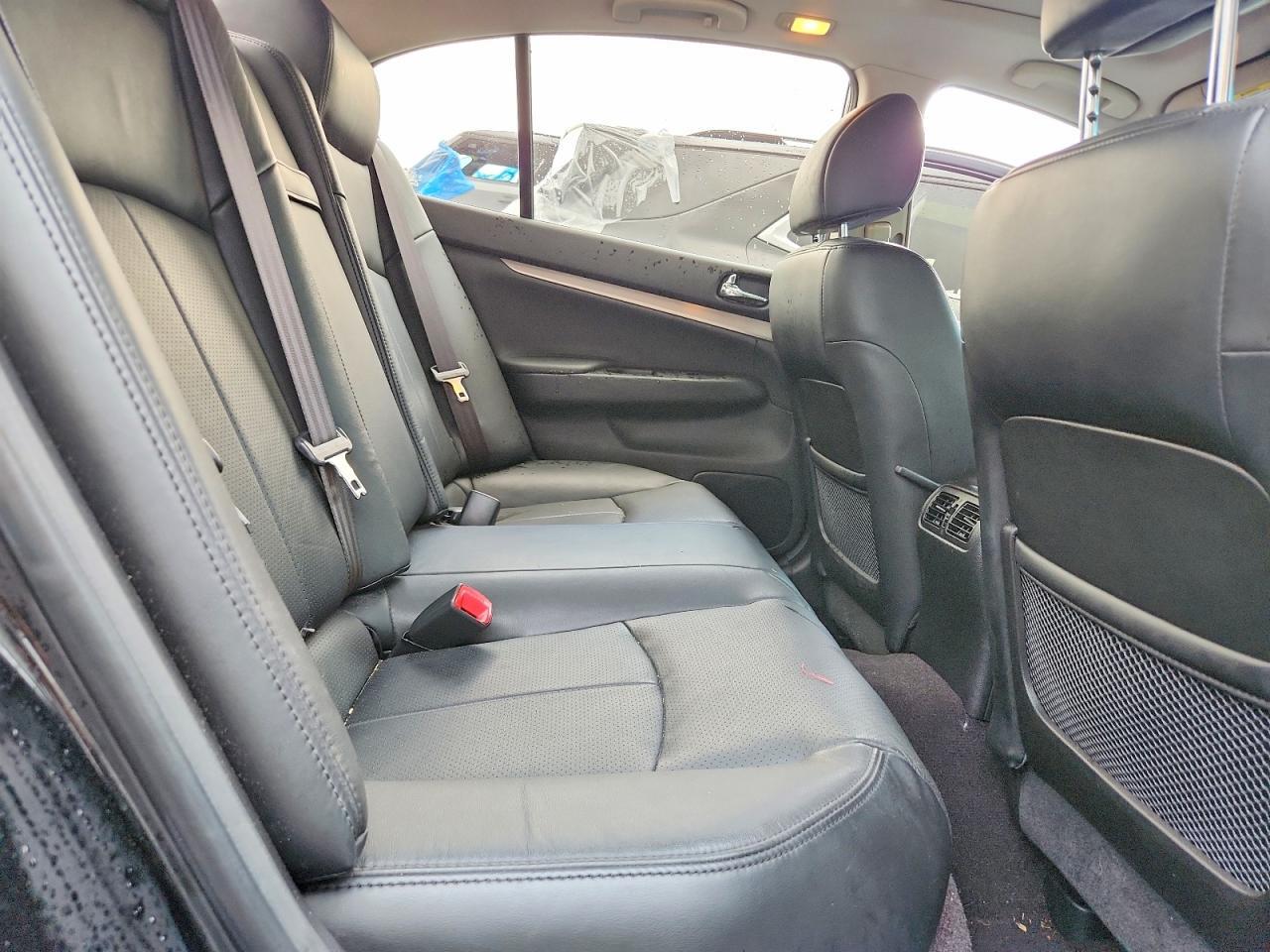 2013 INFINITI G37 SEDAN X — Фото 10 из 12