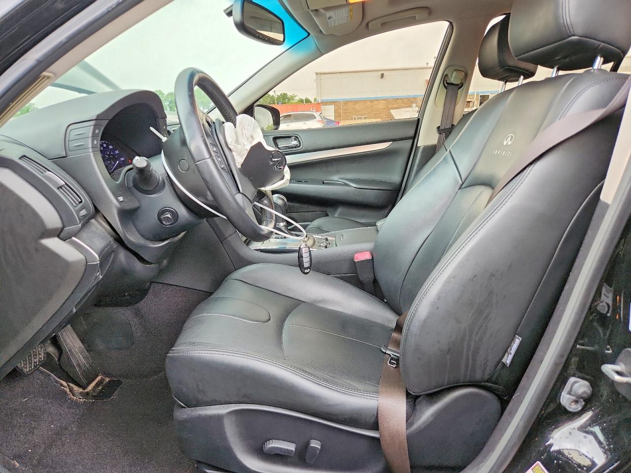 2013 INFINITI G37 SEDAN X — Фото 7 из 12