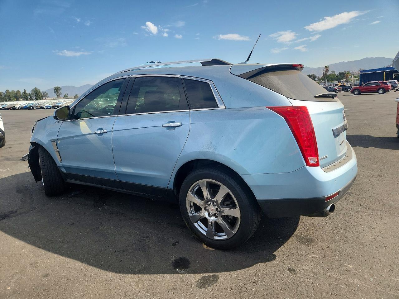 3GYFNBEY5BS659588 2011 CADILLAC SRX photo no. 2