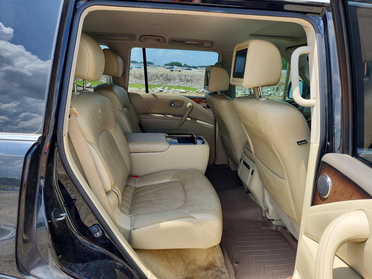 2013 INFINITI QX56 BASE — Фото 11 из 13