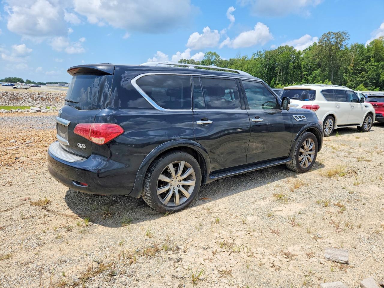 2013 INFINITI QX56 BASE — Фото 3 из 13
